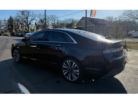 More photos of 2020 LINCOLN MKZ HYBRID RESERVE at NWI Auto Finance Schererville, IN