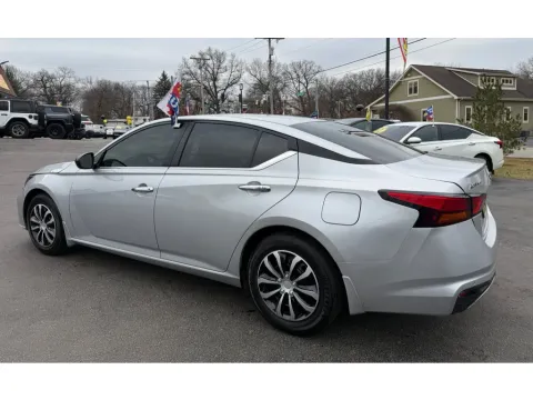 More photos of 2024 NISSAN ALTIMA 2.5 S at NWI Auto Finance Schererville, IN