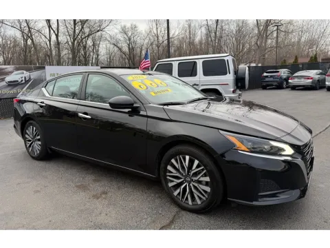 Black 2025 NISSAN ALTIMA 2.5 SV for sale in Schererville, IN