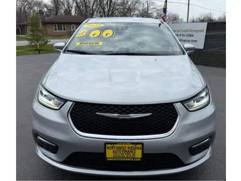 Photos of 2022 CHRYSLER PACIFICA TOURING L for sale in Schererville, IN at NWI Auto Finance Schererville