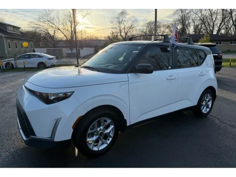 Another view of 2023 KIA SOUL S for sale in Schererville, IN at NWI Auto Finance Schererville