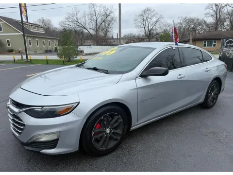 Another view of 2020 CHEVROLET MALIBU LT for sale in Schererville, IN at NWI Auto Finance Schererville