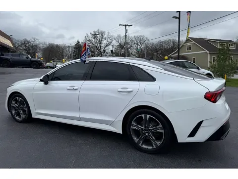 More photos of 2022 KIA K5 EX at NWI Auto Finance Schererville, IN