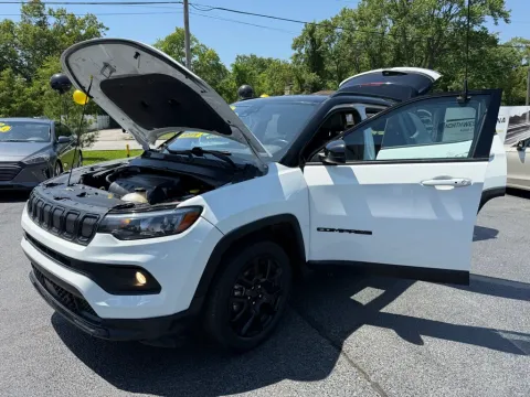 Photos of 2022 JEEP COMPASS ALTITUDE for sale in Schererville, IN at NWI Auto Finance Schererville