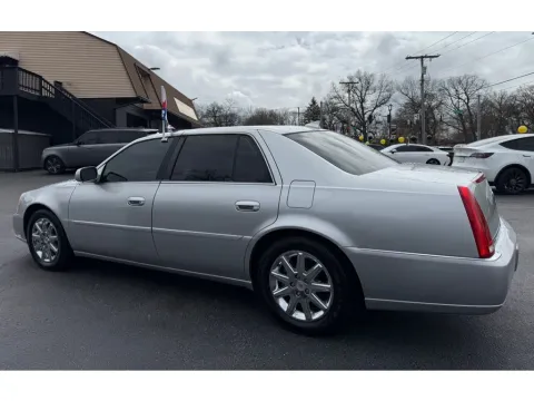 More photos of 2011 CADILLAC DTS PREMIUM COLLECTION at NWI Auto Finance Schererville, IN
