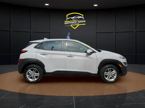 More photos of 2023 HYUNDAI KONA SE at NWI Auto Finance Schererville, IN