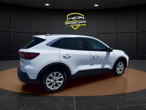 More photos of 2024 FORD ESCAPE ACTIVE at NWI Auto Finance Schererville, IN