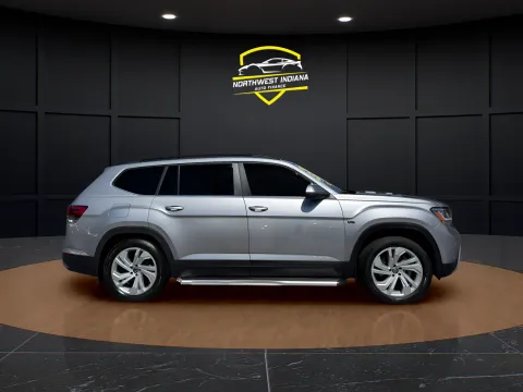 More photos of 2021 VOLKSWAGEN ATLAS V6 SE at NWI Auto Finance Schererville, IN