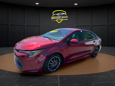 Red 2023 TOYOTA COROLLA LE for sale in Schererville, IN