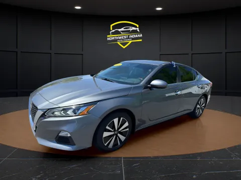 Gray 2021 NISSAN ALTIMA 2.5 SV for sale in Schererville, IN