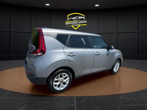 More photos of 2022 KIA SOUL LX at NWI Auto Finance Schererville, IN
