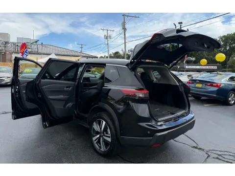 More photos of 2026 NISSAN ROGUE SL at NWI Auto Finance Schererville, IN