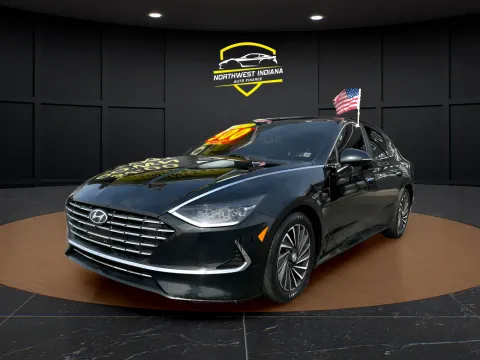Black 2023 HYUNDAI SONATA HYBRID LIMITED for sale in Schererville, IN