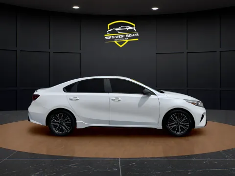 More photos of 2023 KIA FORTE GT-LINE at NWI Auto Finance Schererville, IN