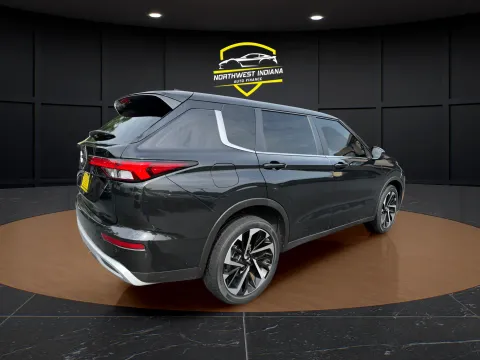 More photos of 2024 MITSUBISHI OUTLANDER SE at NWI Auto Finance Schererville, IN