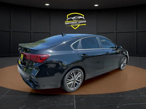 More photos of 2023 KIA FORTE GT-LINE at NWI Auto Finance Schererville, IN