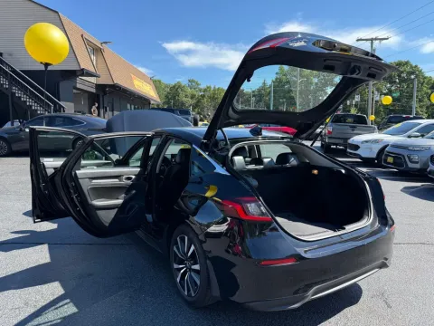 More photos of 2023 HONDA CIVIC EX-L at NWI Auto Finance Schererville, IN