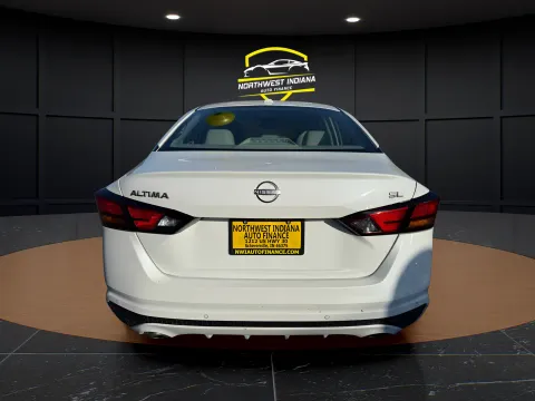 More photos of 2024 NISSAN ALTIMA 2.5 SL at NWI Auto Finance Schererville, IN