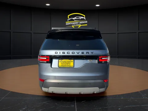 More photos of 2019 LAND ROVER DISCOVERY HSE at NWI Auto Finance Schererville, IN