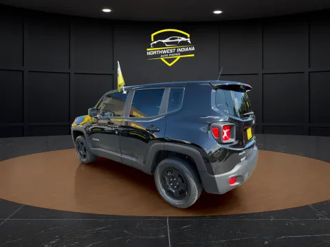 More photos of 2022 JEEP RENEGADE SPORT at NWI Auto Finance Schererville, IN