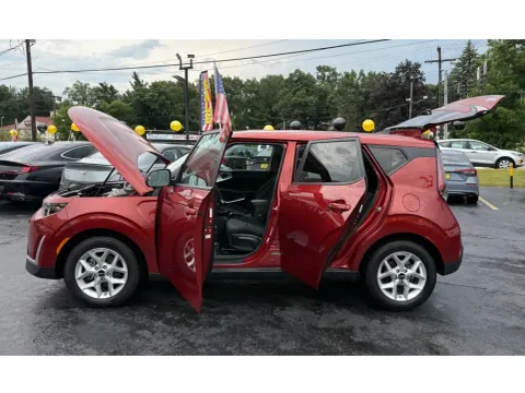 Another view of 2024 KIA SOUL LX for sale in Schererville, IN at NWI Auto Finance Schererville