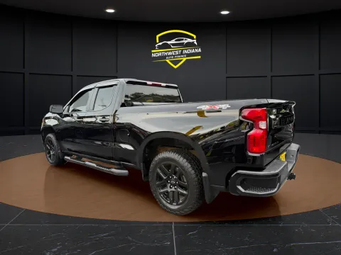 More photos of 2022 CHEVROLET SILVERADO 1500 CUSTOM at NWI Auto Finance Schererville, IN