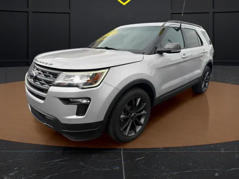 Silver 2019 FORD EXPLORER XLT for sale in Schererville, IN