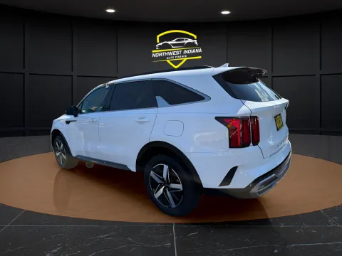 More photos of 2021 KIA SORENTO S at NWI Auto Finance Schererville, IN