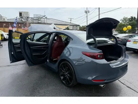 More photos of 2025 MAZDA MAZDA3 SEDAN 2.5 S CARBON EDITION at NWI Auto Finance Schererville, IN