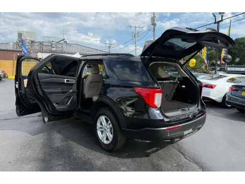 More photos of 2023 FORD EXPLORER XLT at NWI Auto Finance Schererville, IN