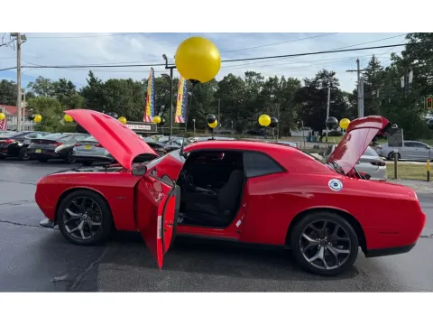 Another view of 2019 DODGE CHALLENGER R/T for sale in Schererville, IN at NWI Auto Finance Schererville