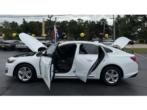 Another view of 2024 CHEVROLET MALIBU LT for sale in Schererville, IN at NWI Auto Finance Schererville