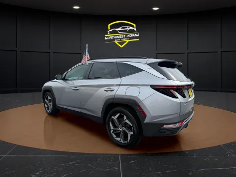 More photos of 2023 HYUNDAI TUCSON HYBRID SEL CONVENIENCE at NWI Auto Finance Schererville, IN