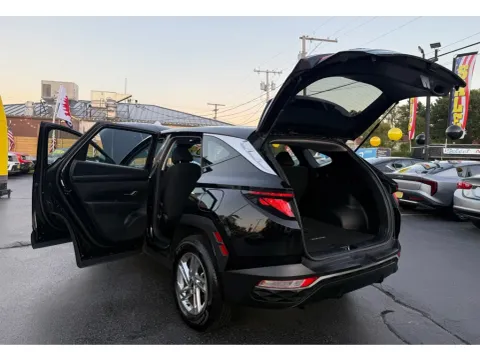 Another view of 2025 HYUNDAI TUCSON SE for sale in Schererville, IN at NWI Auto Finance Schererville