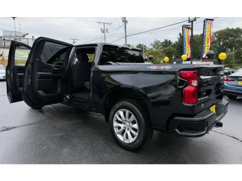 More photos of 2022 CHEVROLET SILVERADO 1500 CUSTOM at NWI Auto Finance Schererville, IN
