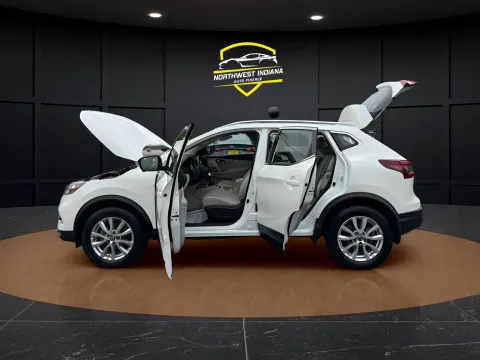 Another view of 2020 NISSAN ROGUE SPORT SV for sale in Schererville, IN at NWI Auto Finance Schererville