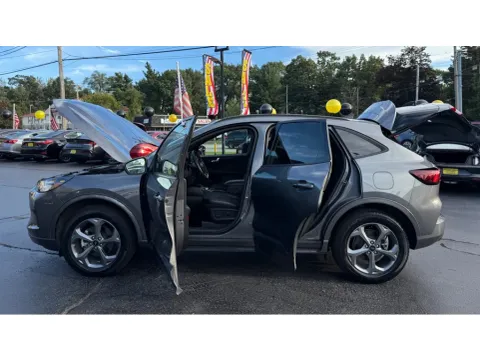 Another view of 2024 FORD ESCAPE ST-LINE for sale in Schererville, IN at NWI Auto Finance Schererville