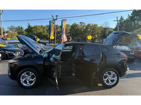 Photos of 2025 CHEVROLET TRAX LS for sale in Schererville, IN at NWI Auto Finance Schererville