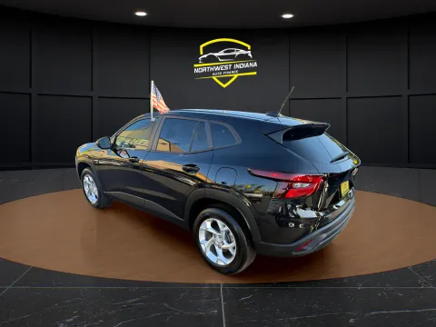 More photos of 2025 CHEVROLET TRAX LS at NWI Auto Finance Schererville, IN