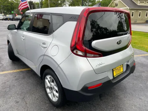 More photos of 2020 Kia Soul S at NWI Auto Finance Schererville, IN