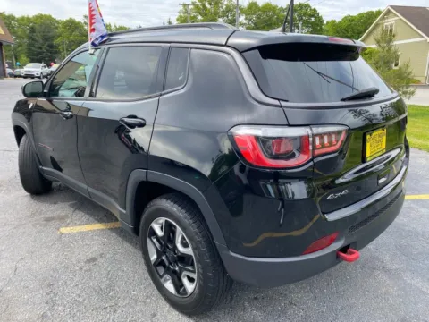 More photos of 2017 Jeep Compass Trailhawk at NWI Auto Finance Schererville, IN