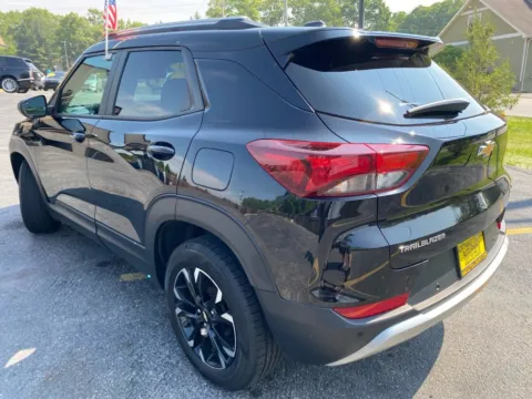 More photos of 2021 Chevrolet Trailblazer LT at NWI Auto Finance Schererville, IN