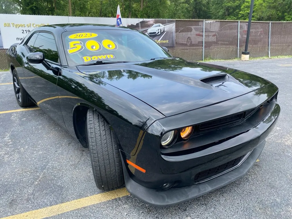 Black 2023 Dodge Challenger GT for sale in Schererville, IN