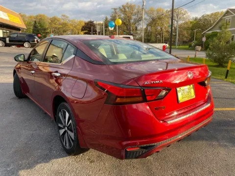 More photos of 2022 Nissan Altima 2.5 SV at NWI Auto Finance Schererville, IN