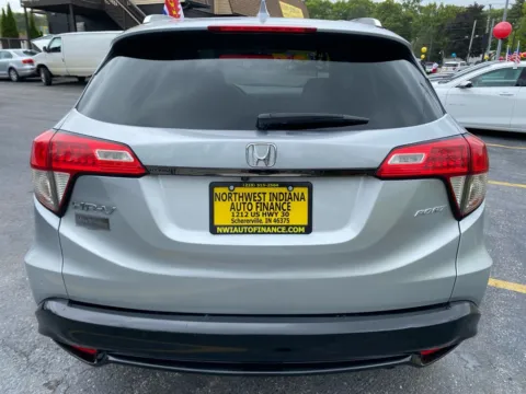 More photos of 2022 HONDA HR-V SPORT at NWI Auto Finance Schererville, IN