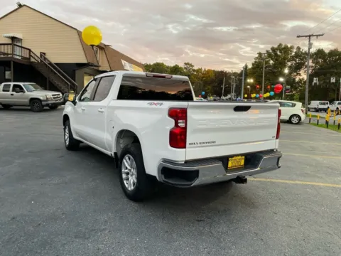 More photos of 2021 Chevrolet Silverado 1500 LT at NWI Auto Finance Schererville, IN
