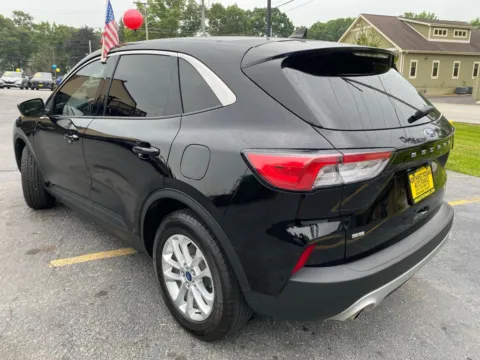 More photos of 2021 FORD ESCAPE SE at NWI Auto Finance Schererville, IN