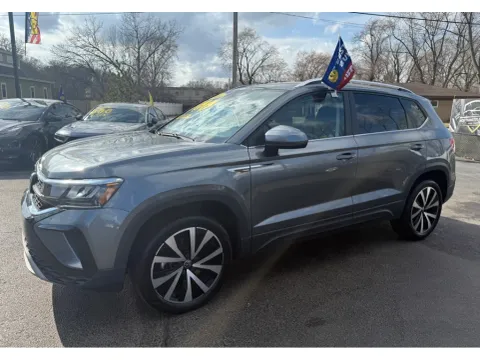 Another view of 2024 VOLKSWAGEN TAOS SE for sale in Schererville, IN at NWI Auto Finance Schererville