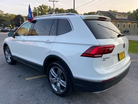 More photos of 2020 VOLKSWAGEN TIGUAN SE at NWI Auto Finance Schererville, IN