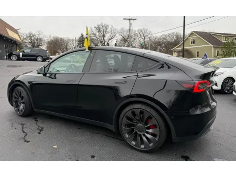 More photos of 2021 TESLA MODEL Y PERFORMANCE at NWI Auto Finance Schererville, IN
